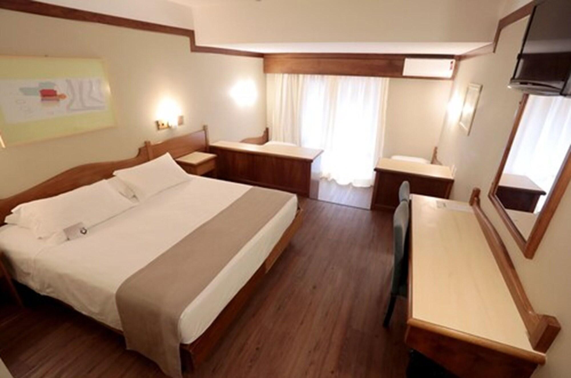 Tri Hotel Canela Ngoại thất bức ảnh